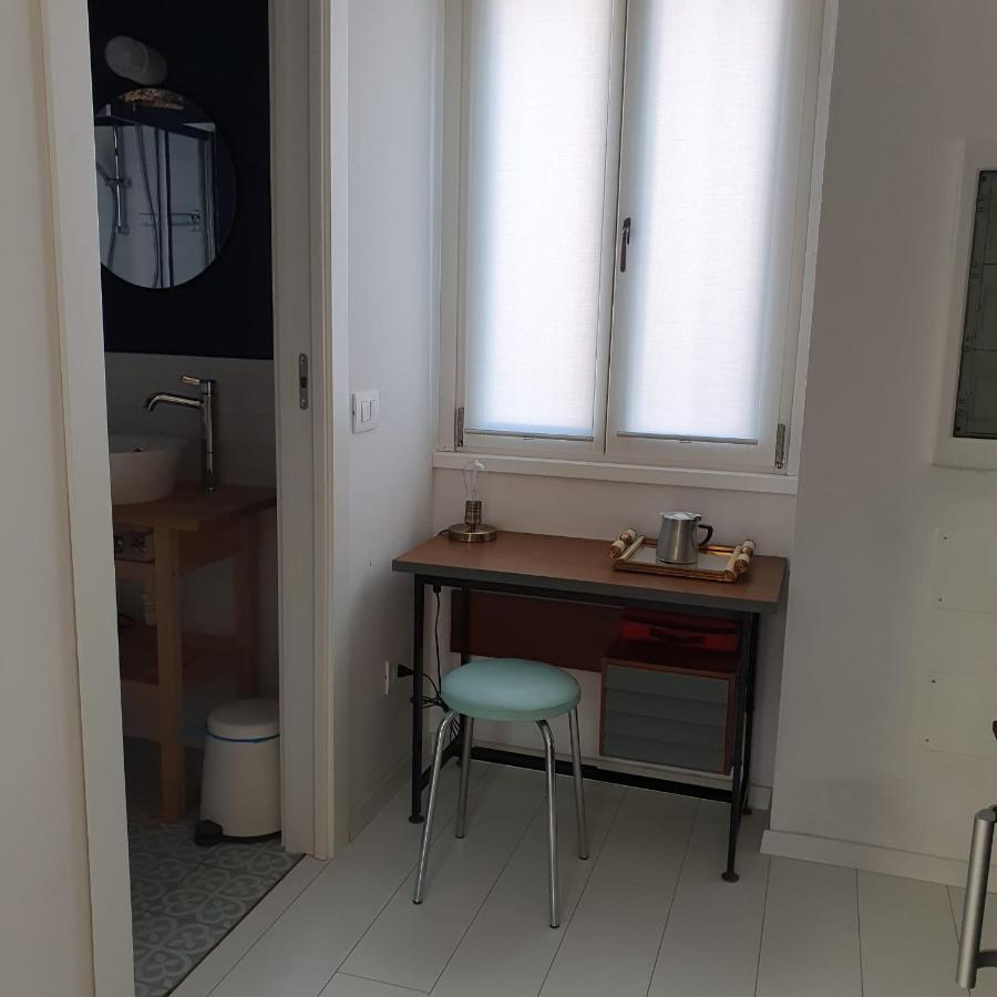 Malpensa - Independent Double Room & Bathroom Castano Primo Exterior photo